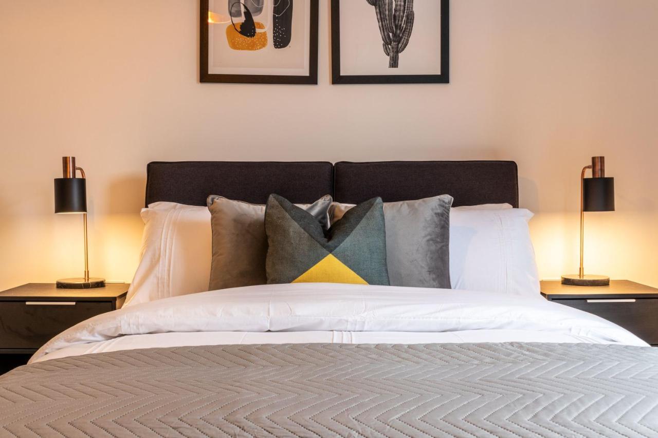 Seven Living Ashford - Modern And Spacious Apartments Exteriör bild